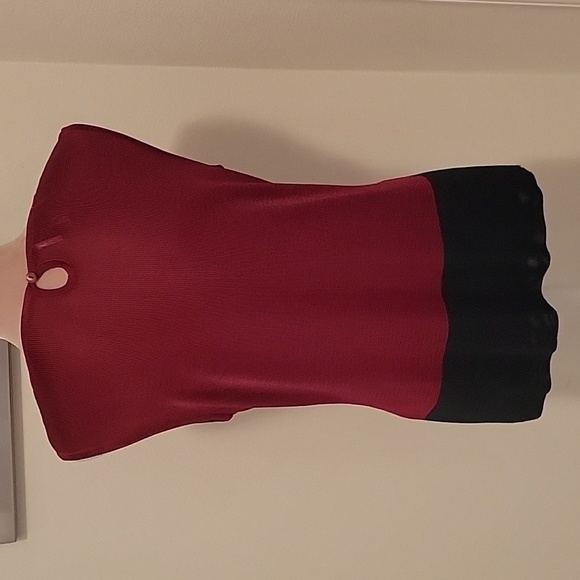 Vintage GRUPPO GFT Emanuel Ungaro Knit Sleeveless Top Burgundy w/Black, Size M - Picture 3 of 6
